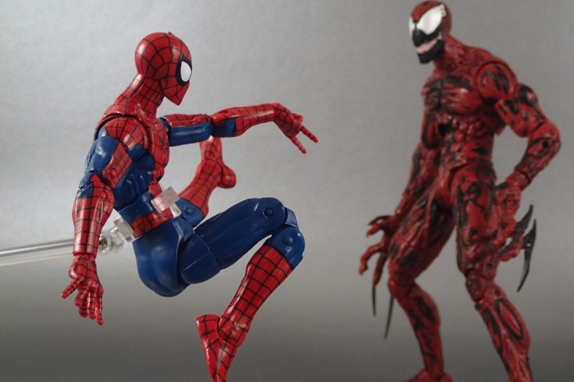Photographic Plastic Marvel Legends SpiderMan vs Select