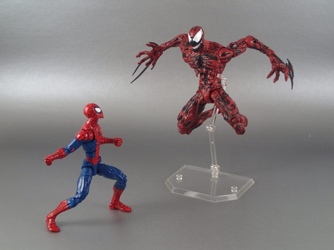 Bill pits Marvel Legends Spider-Man up against Marvel Select Carnage in the...