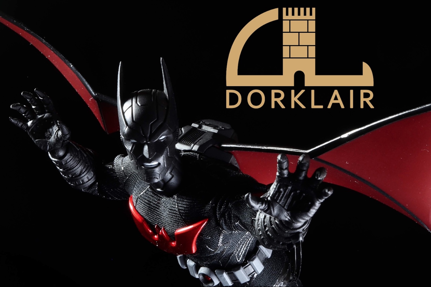 DorkLair #69: Protégé (Mezco Batman Beyond) Retrozap!